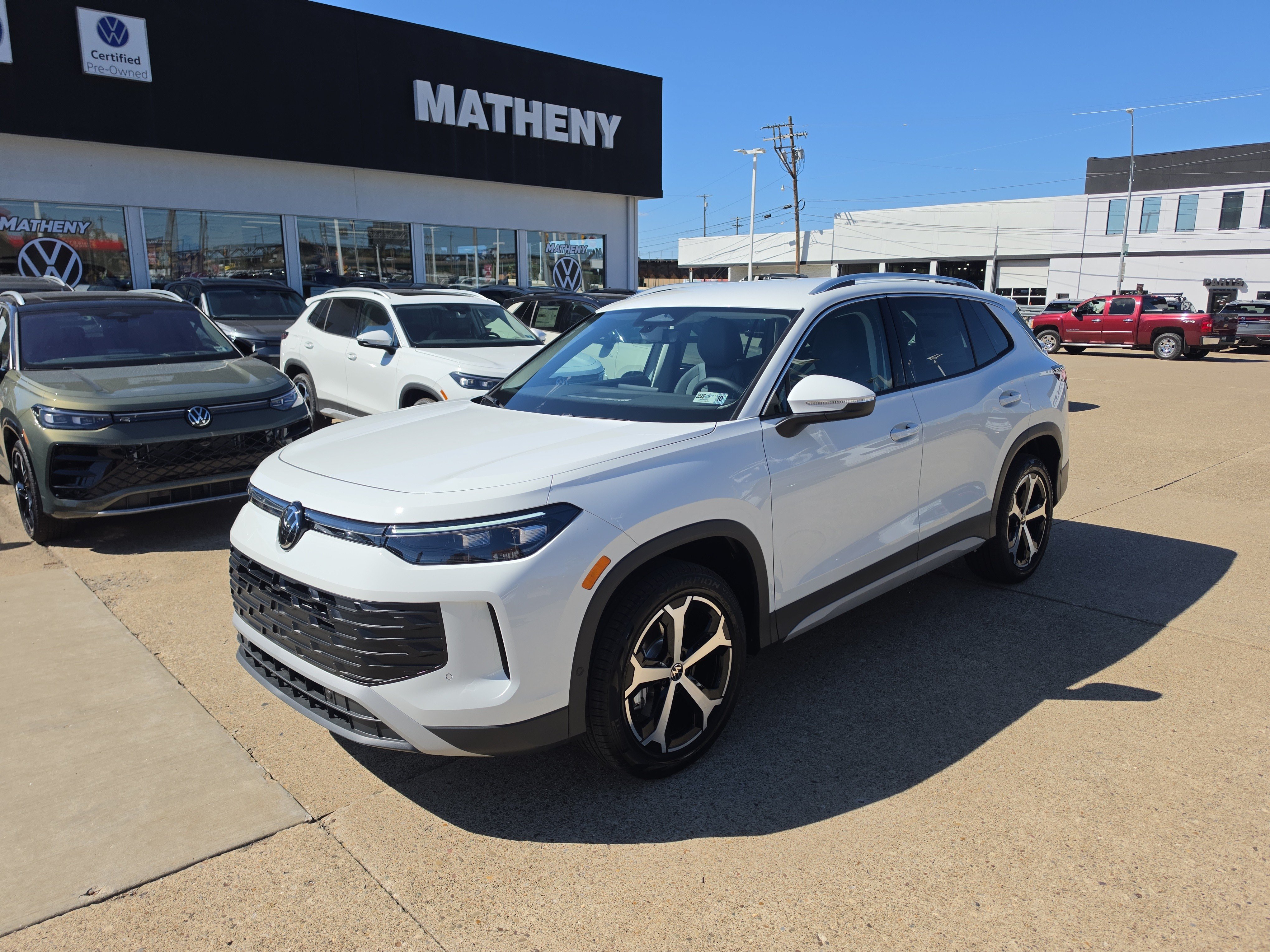 2026 Volkswagen Tiguan SE SE 4MOTION