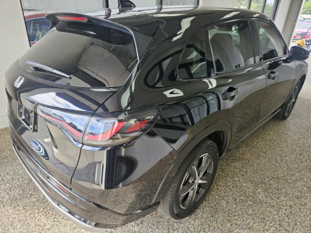 Used 2025 Honda HR-V EX-L SUV
