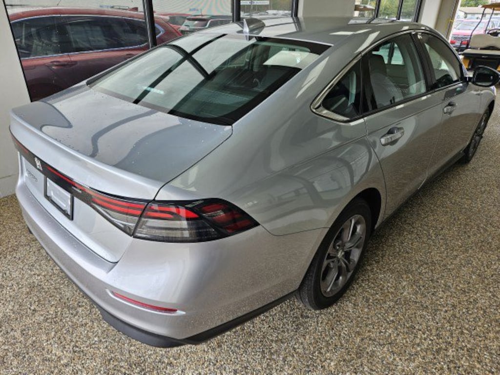Used 2024 Honda Accord Sedan EX EX CVT