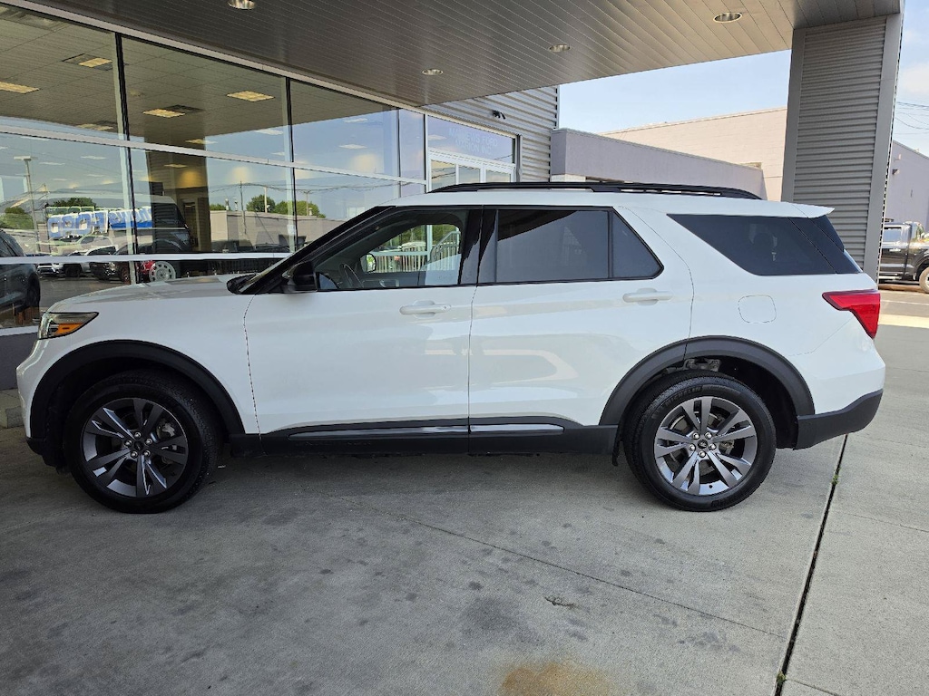 Used 2023 Ford Explorer XLT SUV