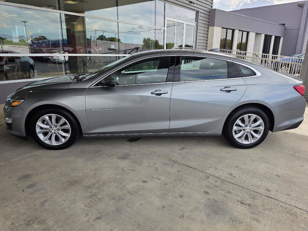 Used 2025 Chevrolet Malibu 1LT Sedan