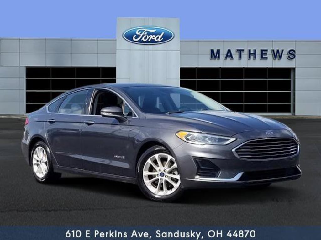 Used 2019 Ford Fusion Hybrid SEL Sedan