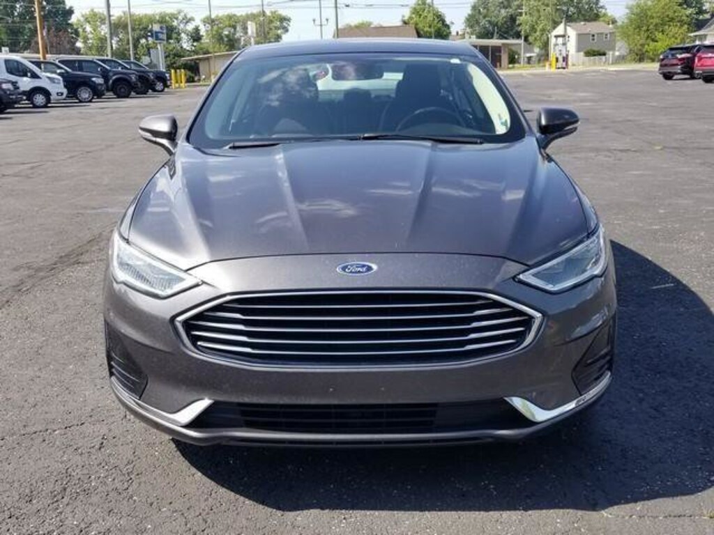 Used 2019 Ford Fusion Hybrid SEL Sedan