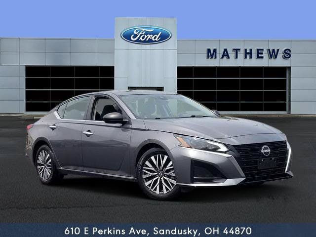2024 Nissan Altima SV