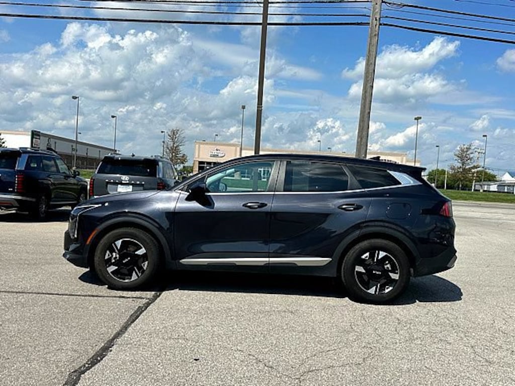 Used 2026 Kia Sportage LX SUV