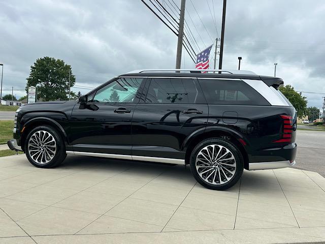 2026 Hyundai Palisade Calligraphy - Photo 3