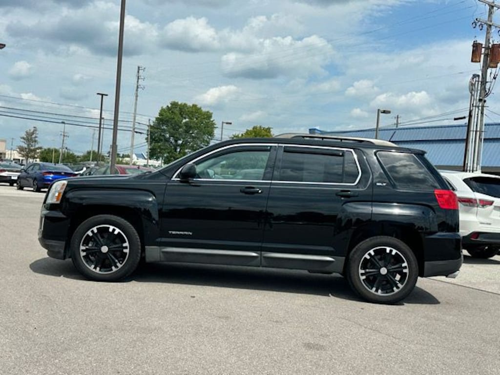 Used 2017 GMC Terrain SLT SUV