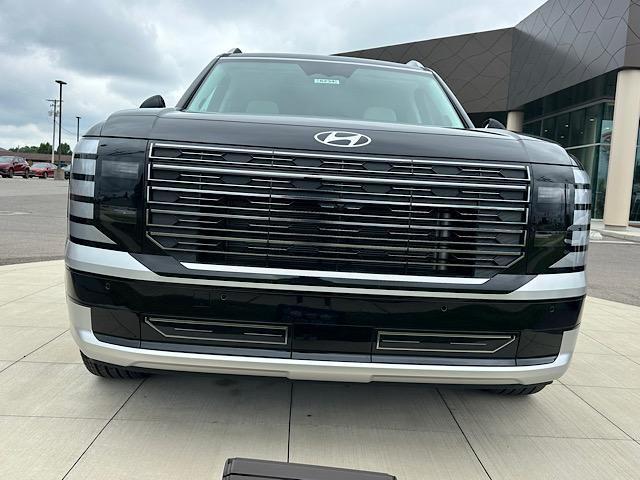 2026 Hyundai Palisade Calligraphy - Photo 2