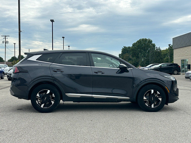 2026 Kia Sportage LX - Photo 11