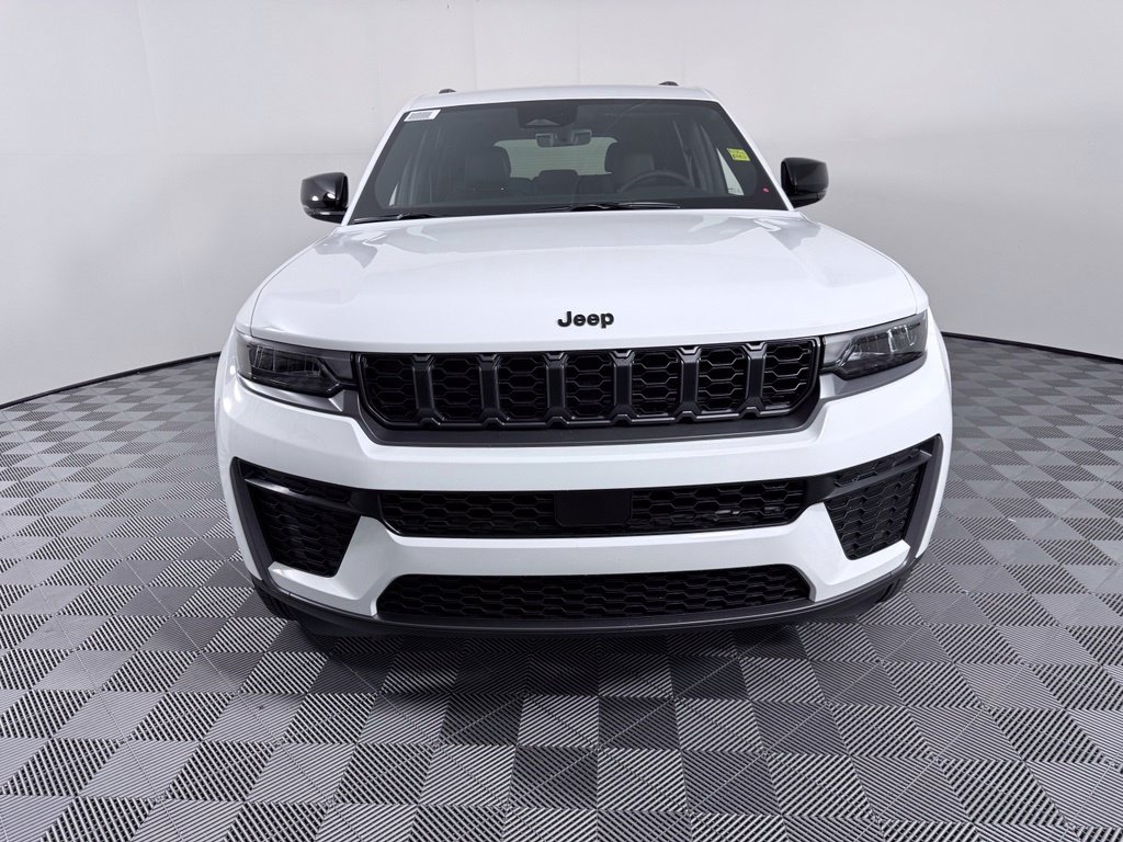 New 2027 Jeep Grand Cherokee LAREDO ALTITUDE 4X2 Sport Utility