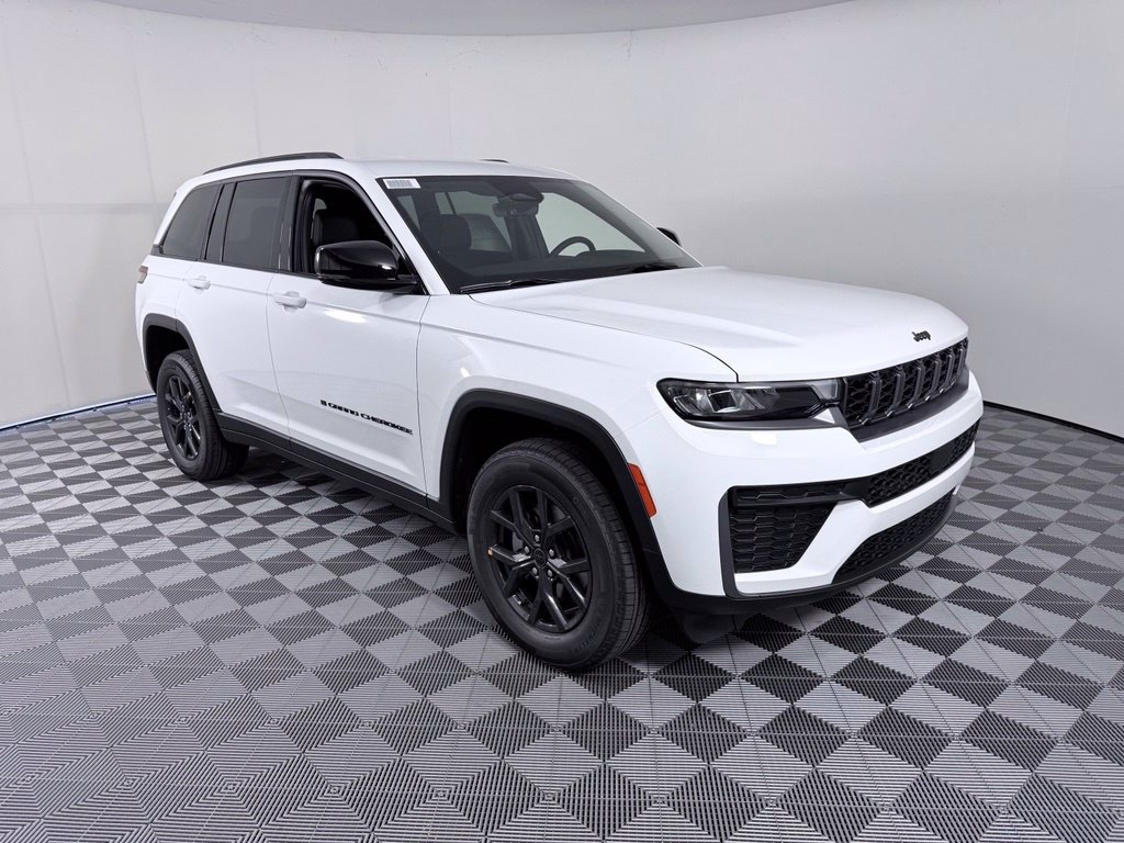 New 2027 Jeep Grand Cherokee LAREDO ALTITUDE 4X2 Sport Utility