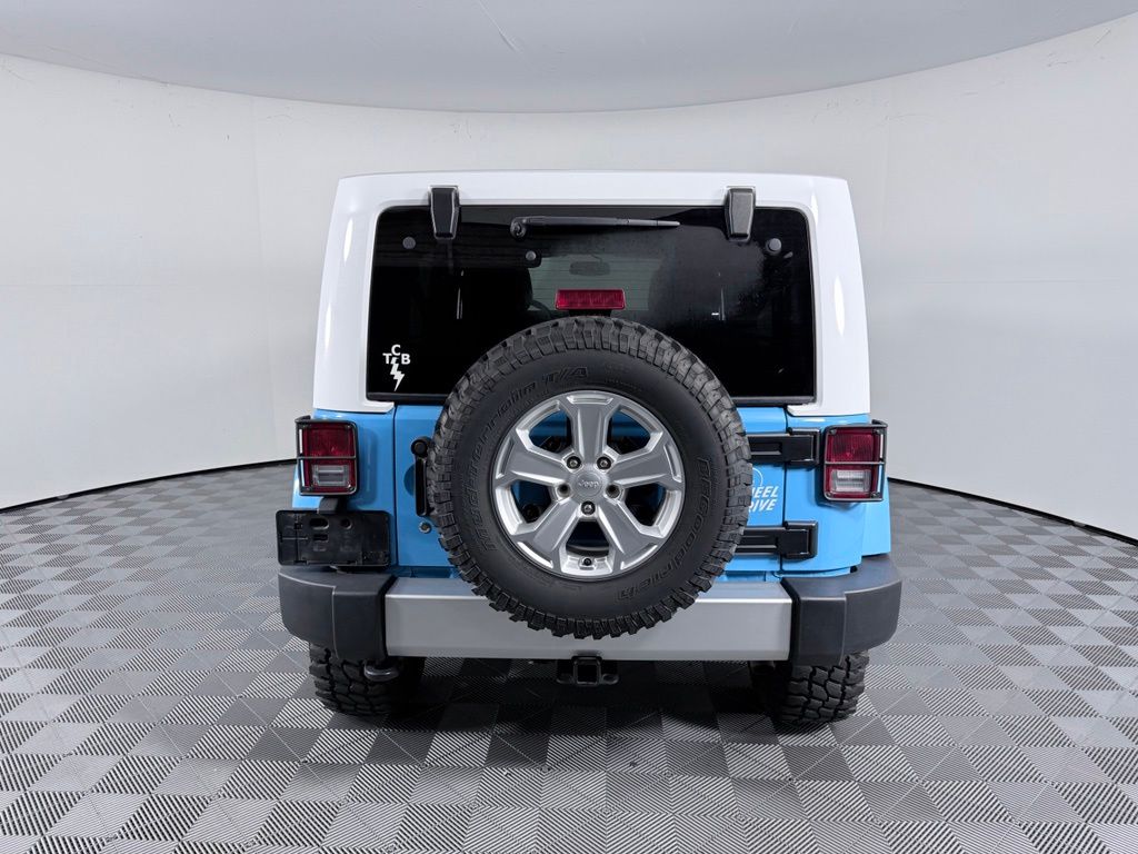Used 2017 Jeep Wrangler Unlimited Sahara SUV