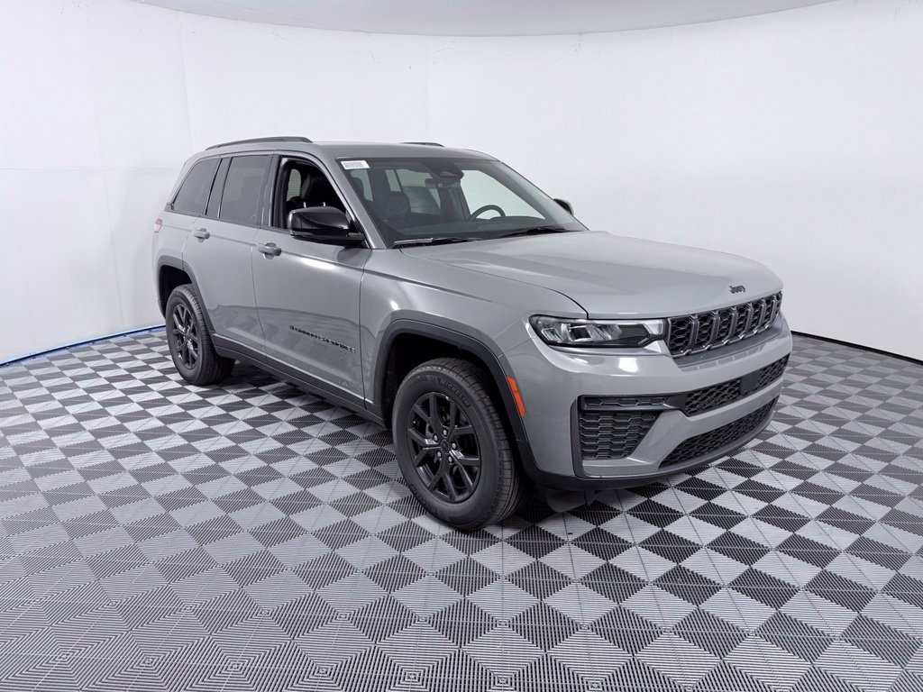 New 2027 Jeep Grand Cherokee LAREDO ALTITUDE 4X2 Sport Utility