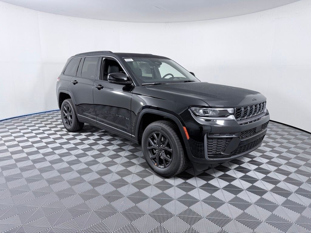 New 2027 Jeep Grand Cherokee LAREDO ALTITUDE 4X2 Sport Utility