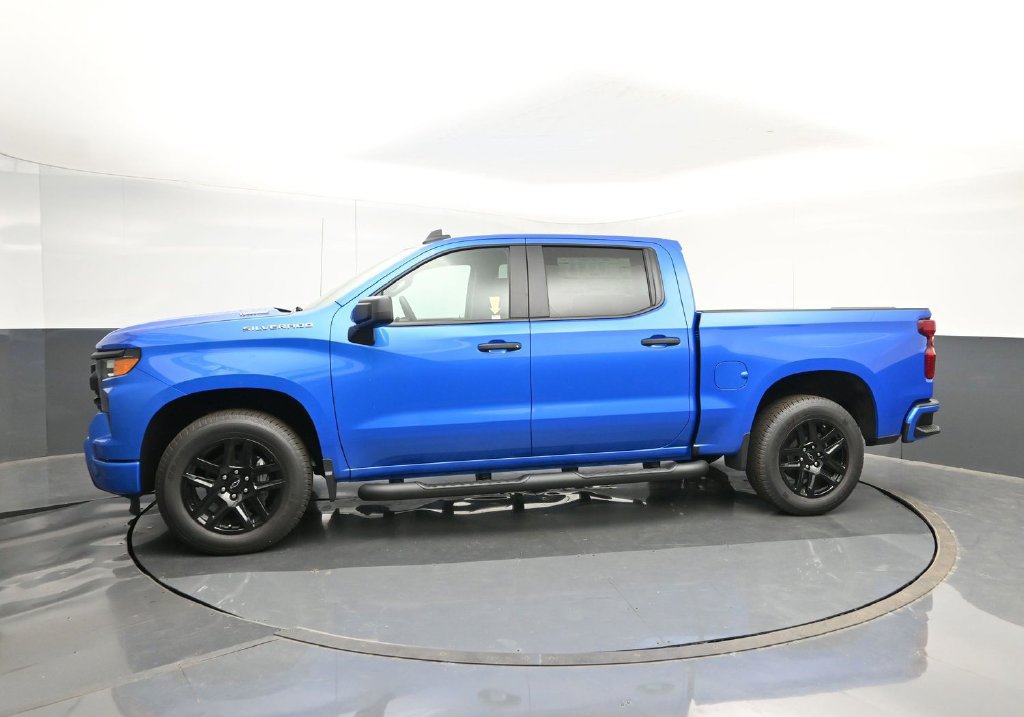 Used 2025 Chevrolet Silverado 1500 Custom Truck Crew Cab