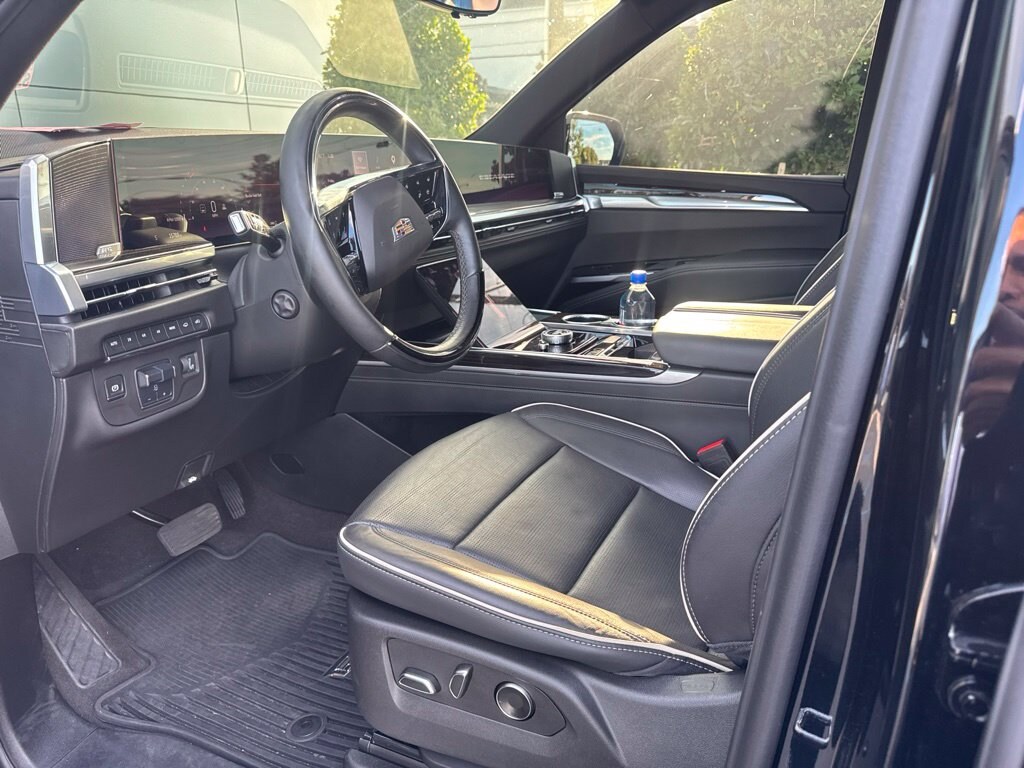 Certified 2025 CADILLAC Escalade ESV Premium Luxury SUV
