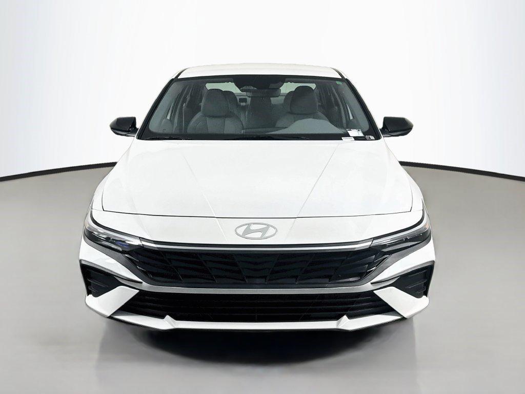 New 2026 Hyundai Elantra SEL Sport Sedan