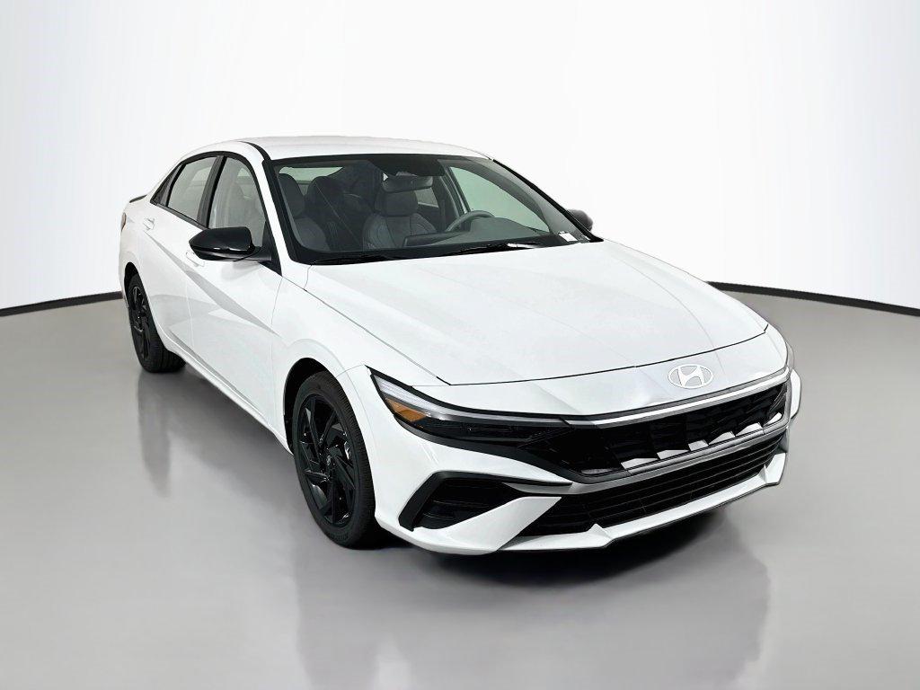 New 2026 Hyundai Elantra SEL Sport Sedan