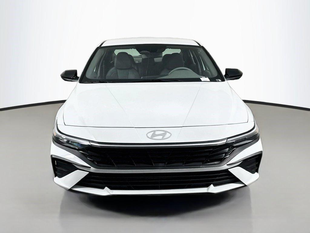 New 2026 Hyundai Elantra SEL Sport Sedan