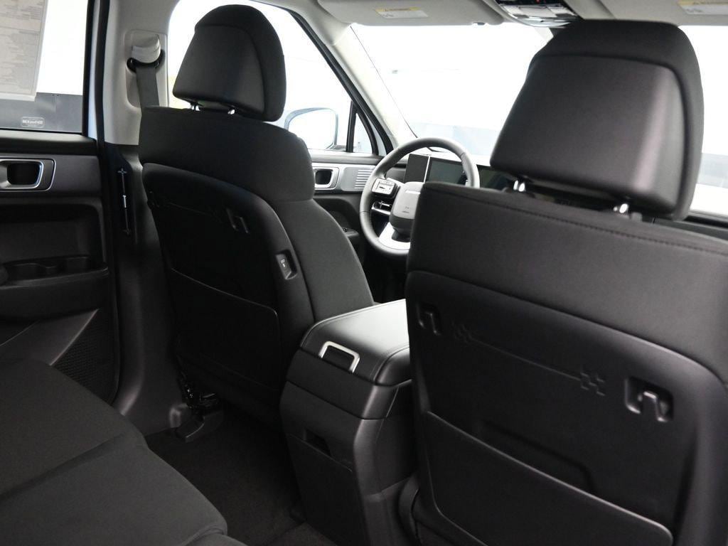 2026 Hyundai Santa Fe SE - Photo 14