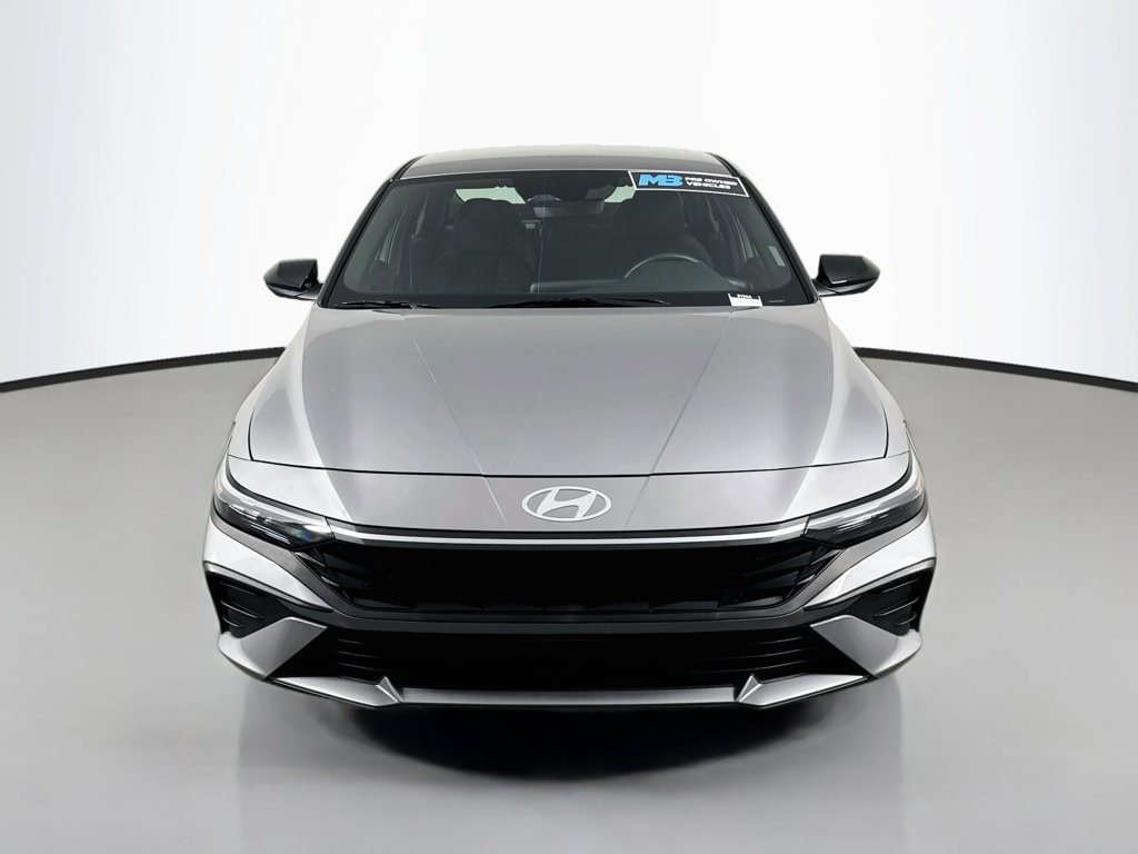 Used 2025 Hyundai Elantra SEL Sport Sedan