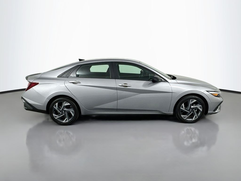 Certified 2025 Hyundai Elantra SEL Sport Sedan