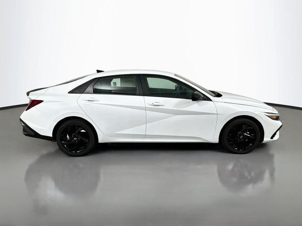 New 2026 Hyundai Elantra SEL Sport Sedan