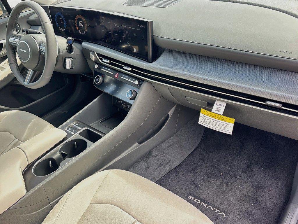 2026 Hyundai Sonata SEL - Photo 28