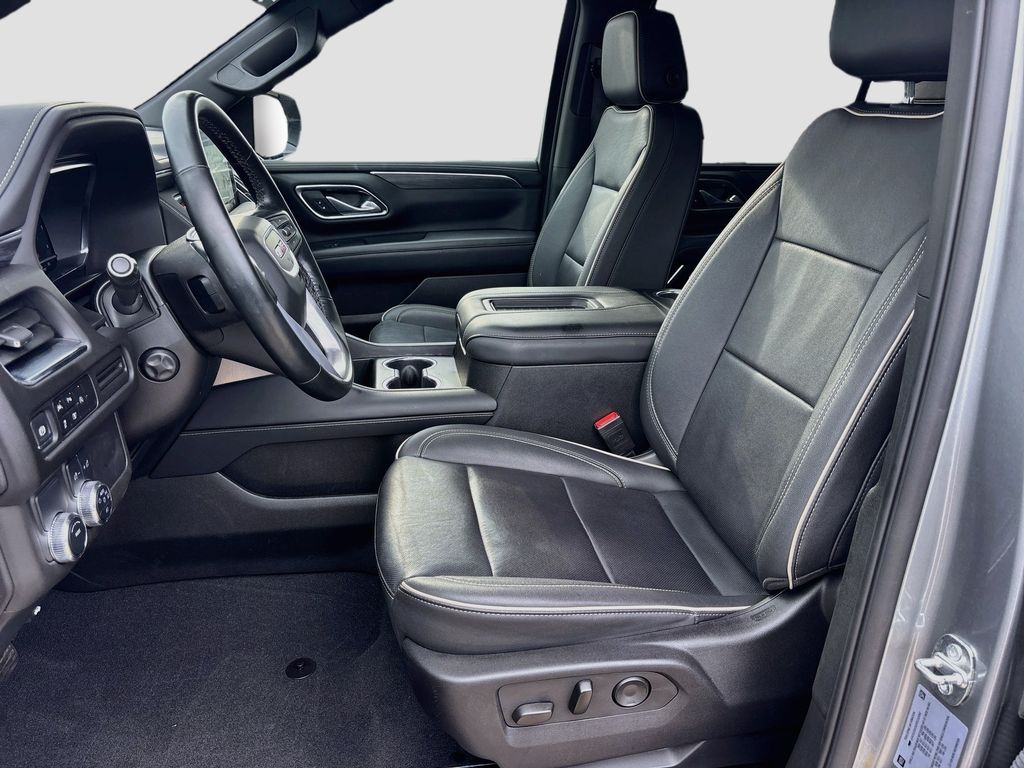 2024 GMC Yukon XL SLT - Photo 21