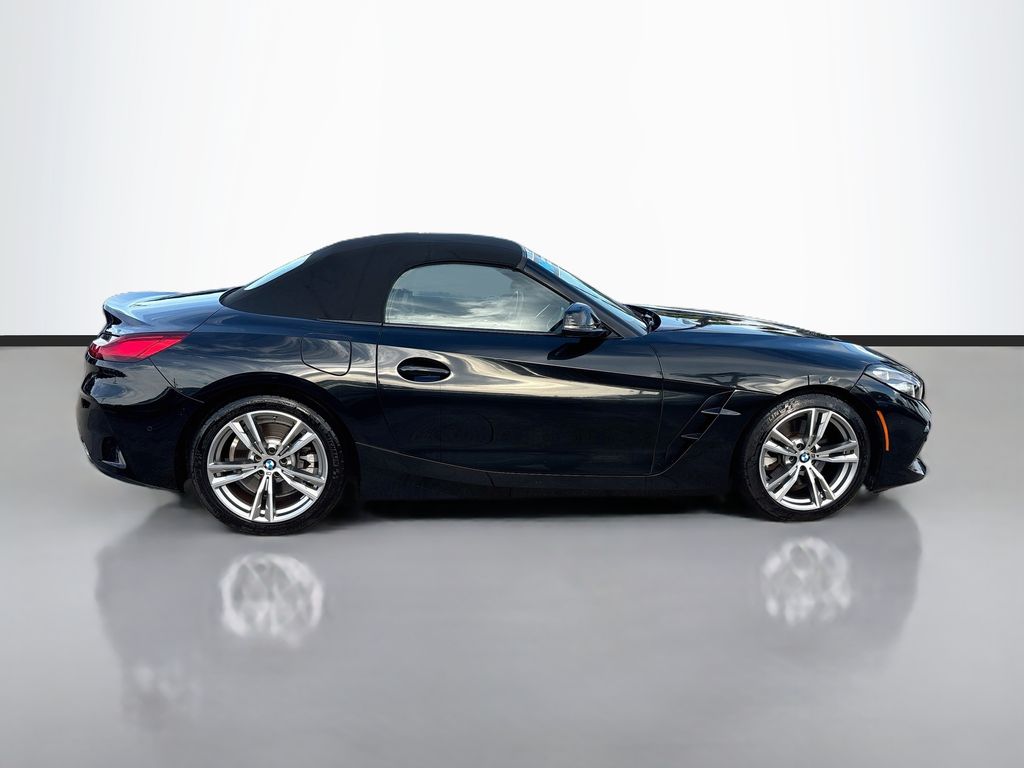 2025 BMW Z4 30i - Photo 4