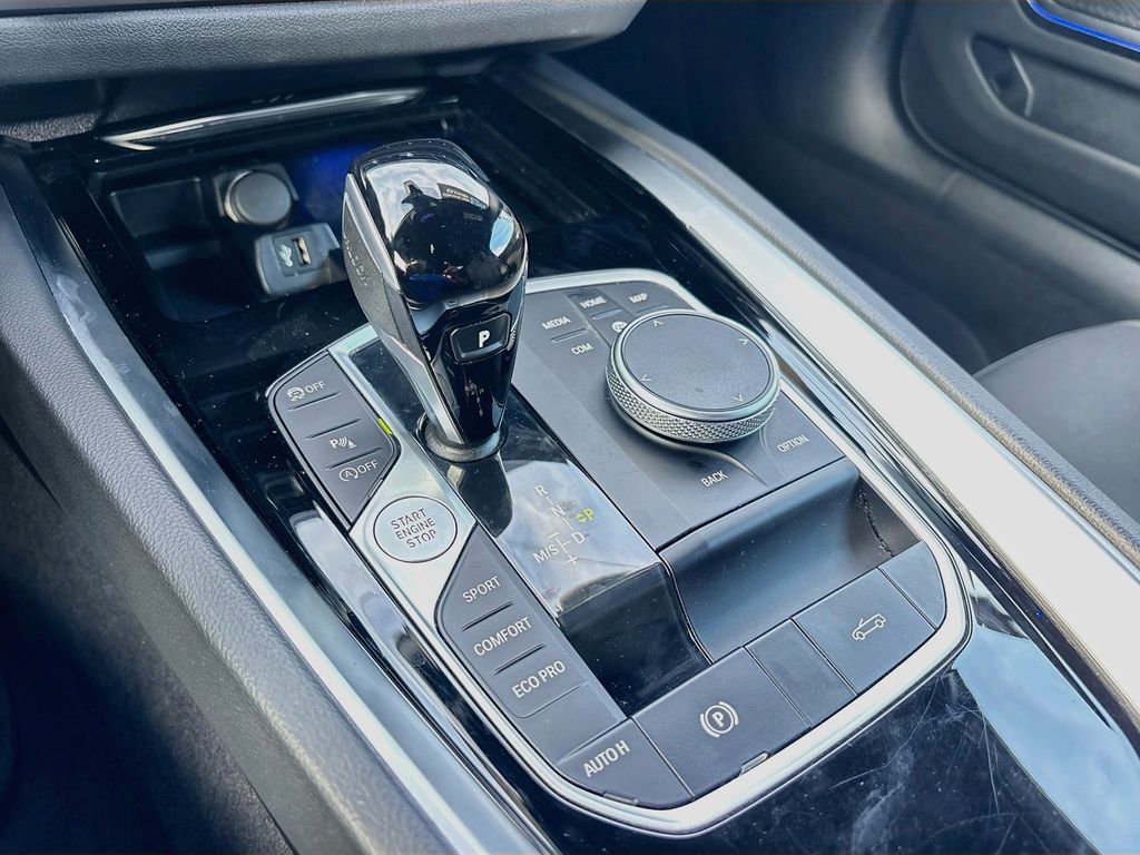 2025 BMW Z4 30i - Photo 16