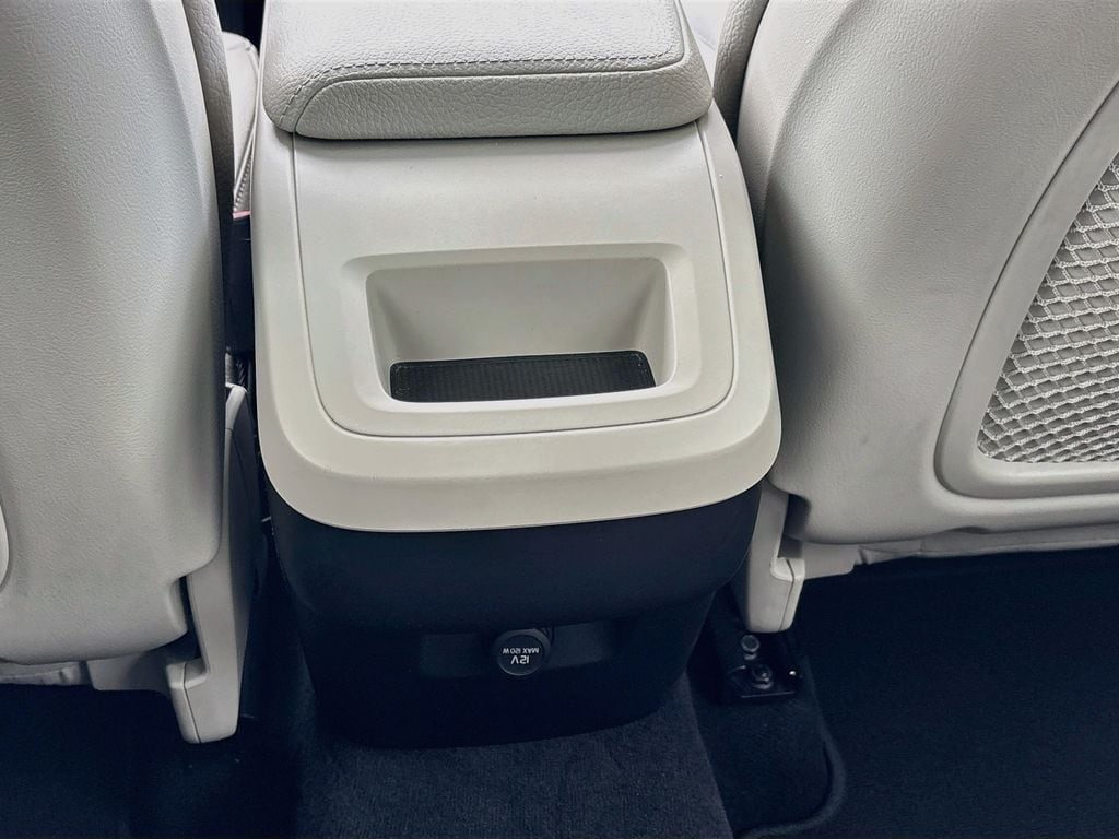 2018 Volvo XC60 Momentum - Photo 26
