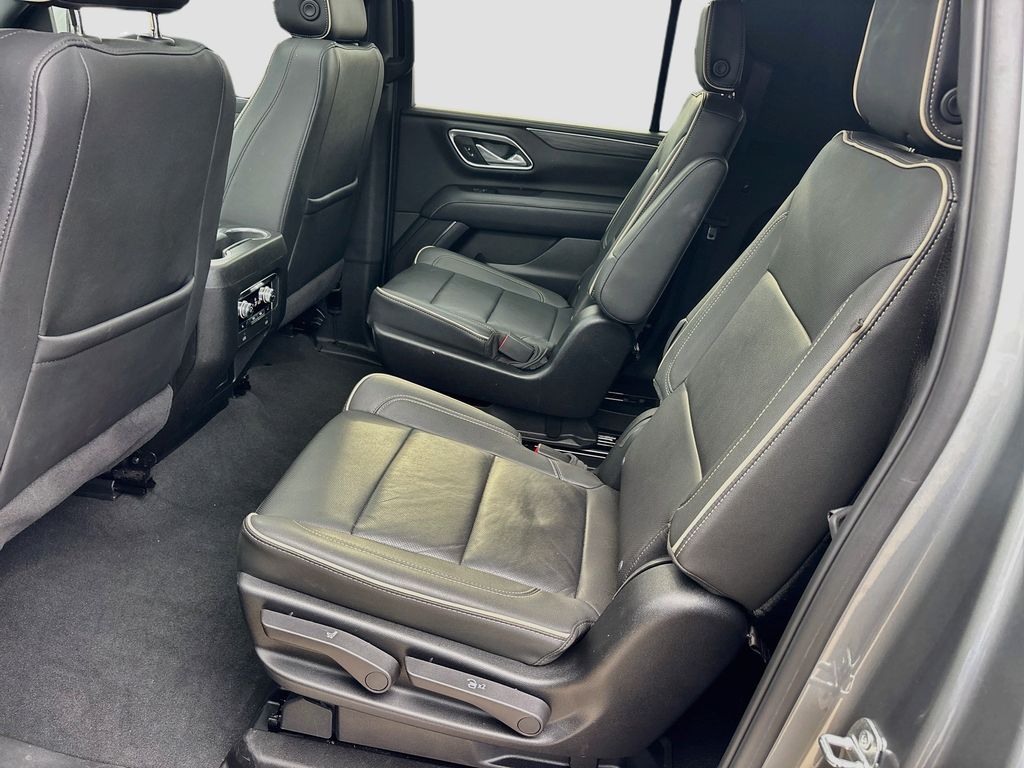 2024 GMC Yukon XL SLT - Photo 25