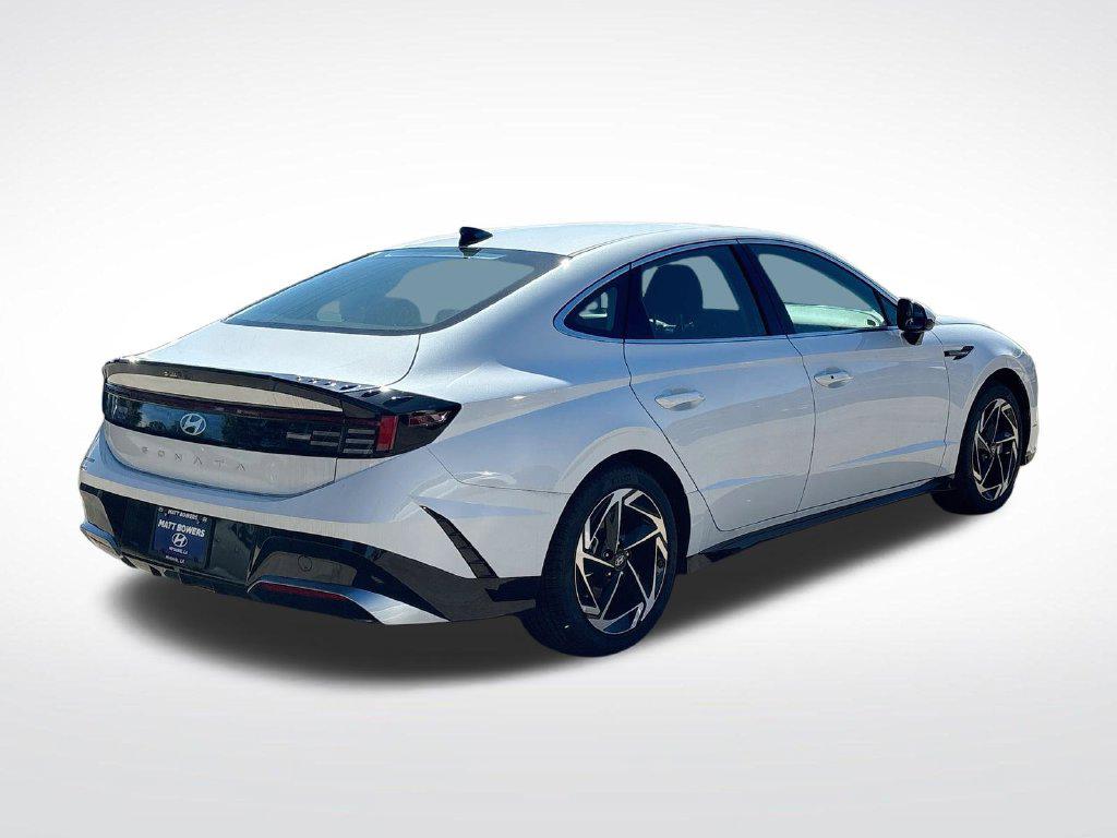 2026 Hyundai Sonata SEL - Photo 6