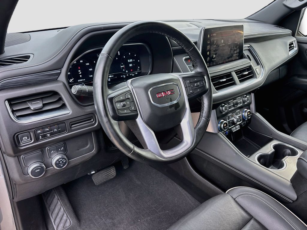 2024 GMC Yukon XL SLT - Photo 9