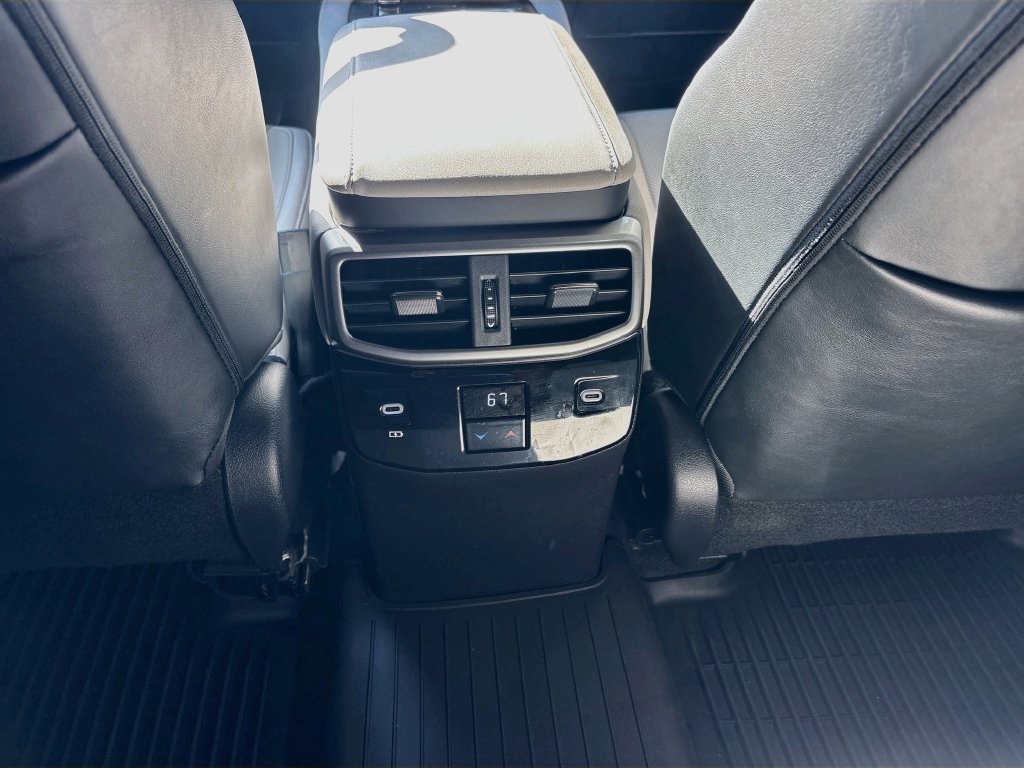 2025 Lexus RX 350 - Photo 25
