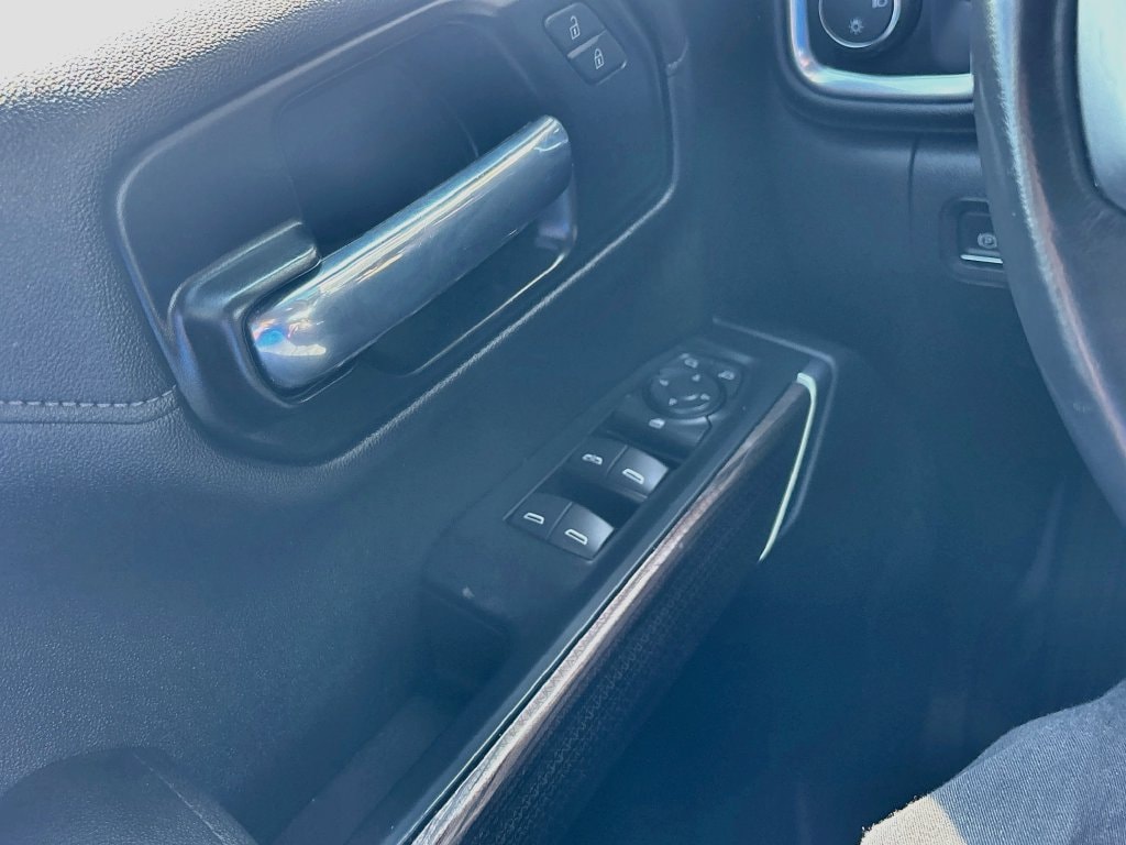 2021 Chevrolet Silverado 1500 LT - Photo 17