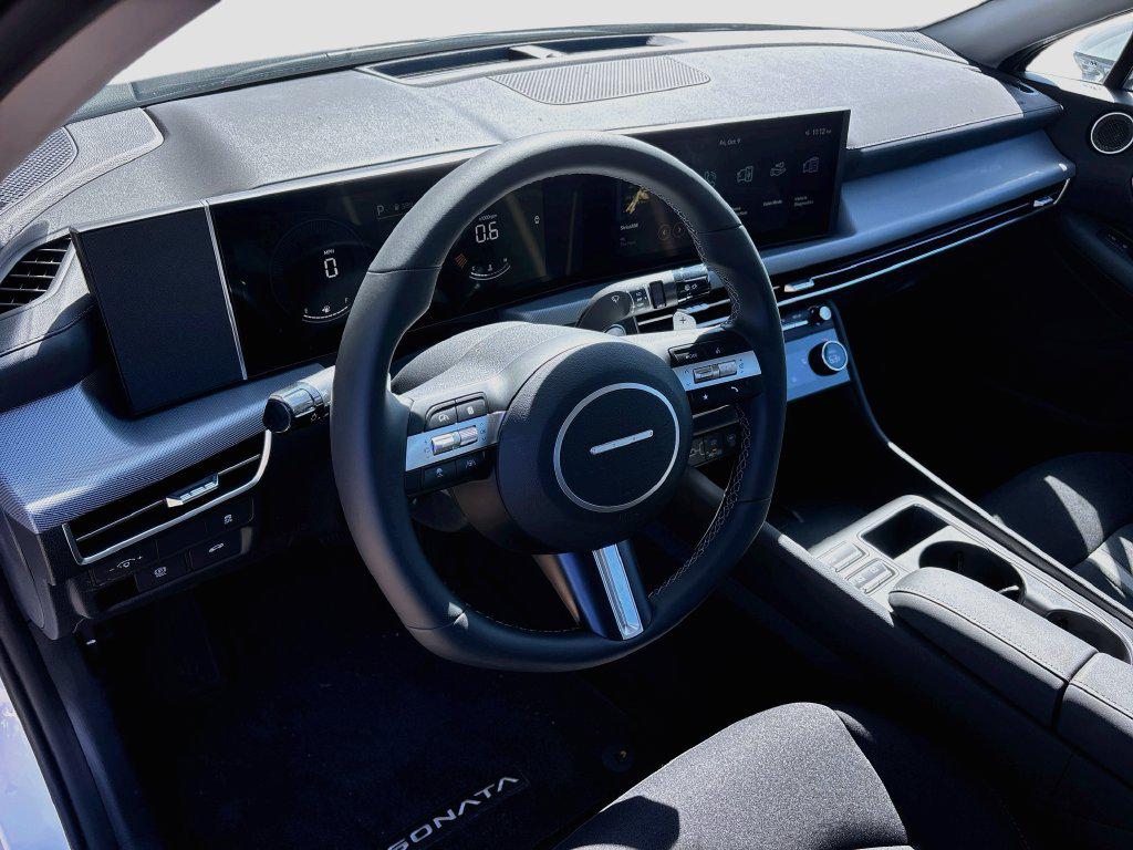 2026 Hyundai Sonata SEL - Photo 10