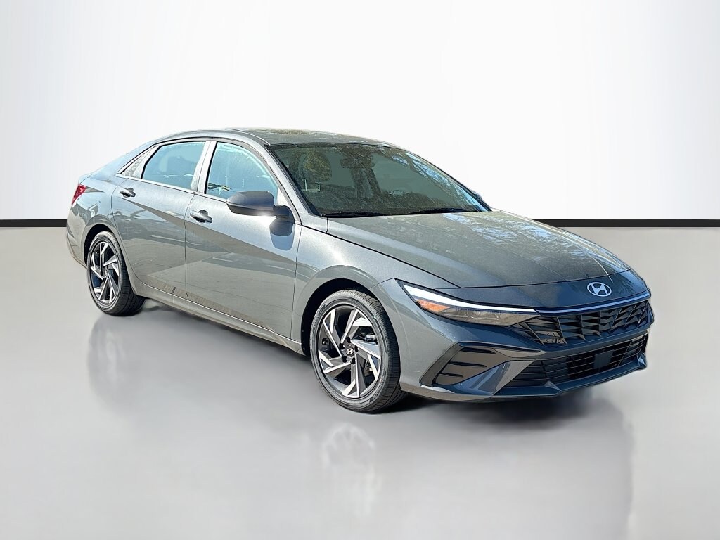 Used 2026 Hyundai Elantra Limited Sedan