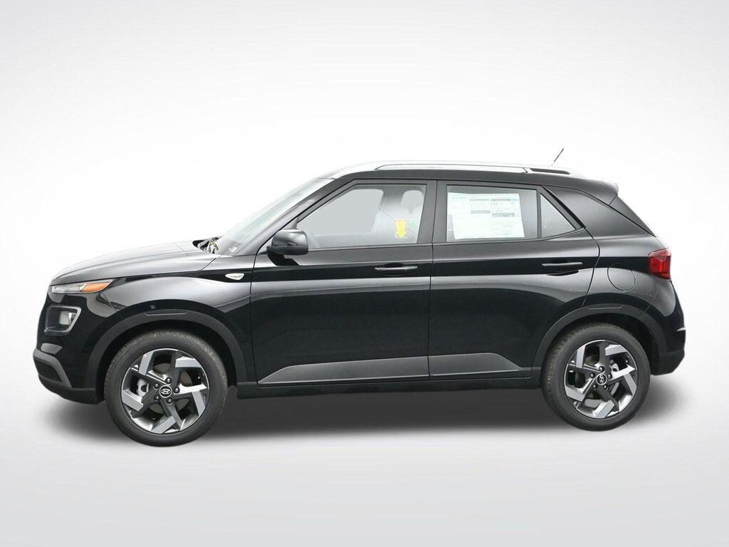New 2026 Hyundai Venue SEL SUV