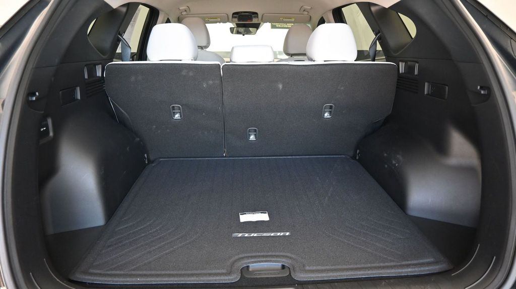 2026 Hyundai Tucson SEL - Photo 17