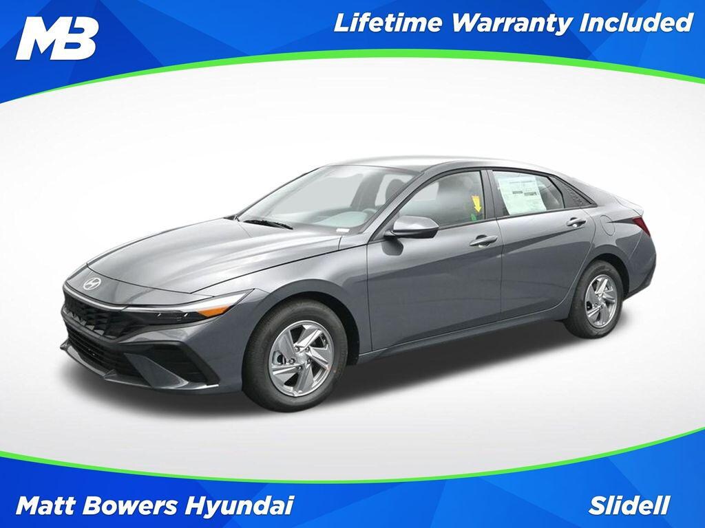 New 2026 Hyundai Elantra SE Sedan