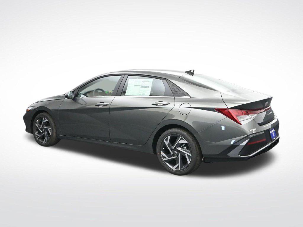 New 2026 Hyundai Elantra Limited Sedan