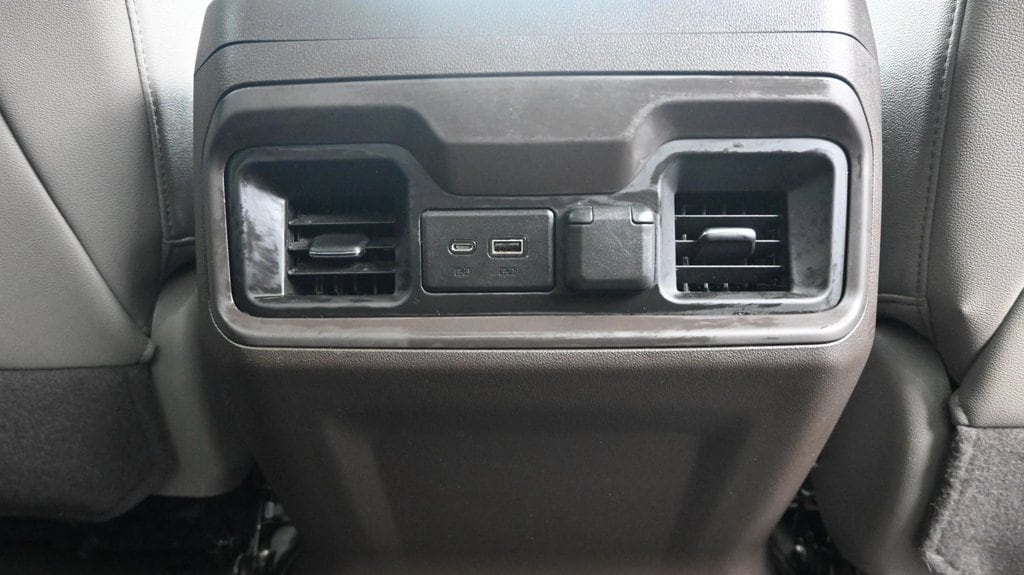 2022 Chevrolet Silverado 1500 Limited LT Trail Boss - Photo 16