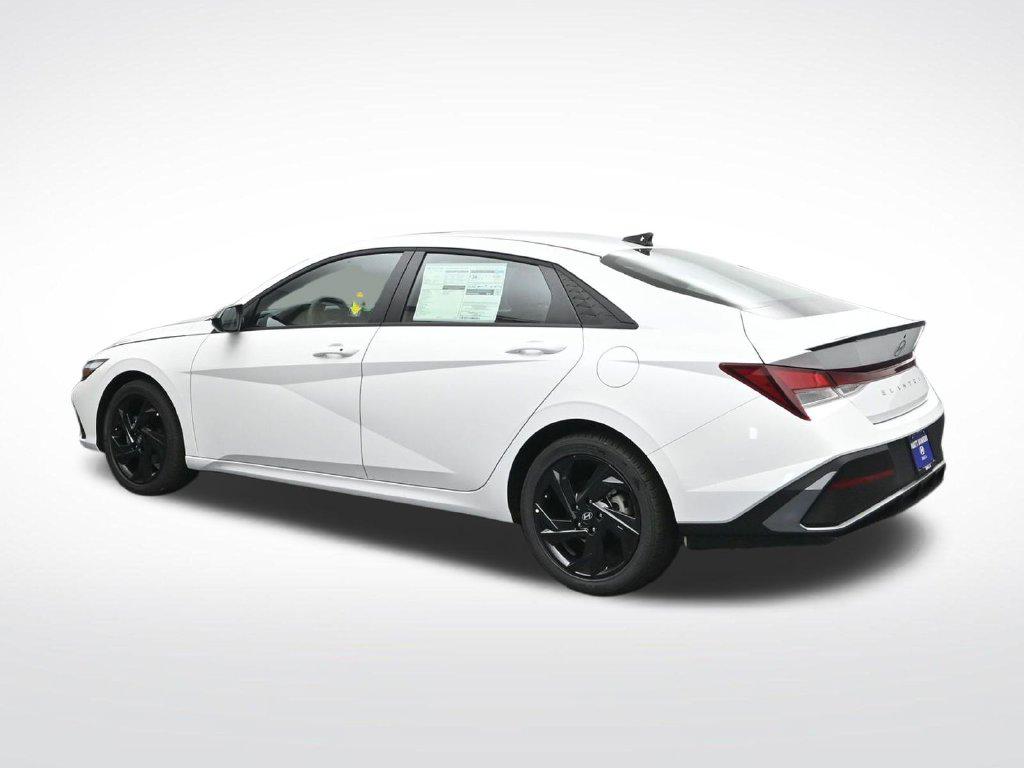New 2026 Hyundai Elantra SEL Sport Sedan