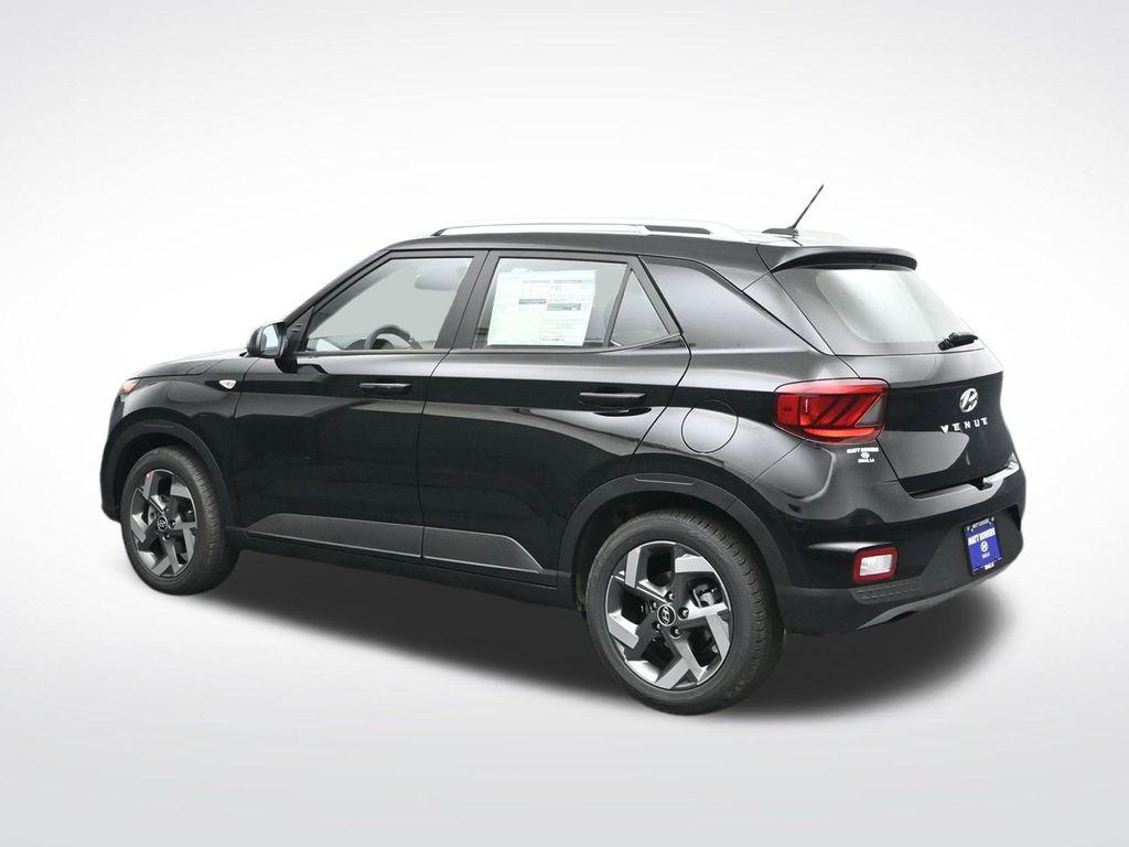New 2026 Hyundai Venue SEL SUV