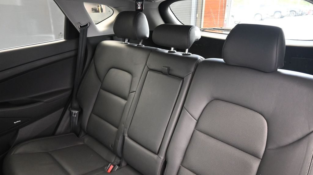 2021 Hyundai Tucson Limited - Photo 21