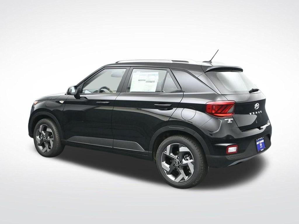 New 2026 Hyundai Venue SEL SUV