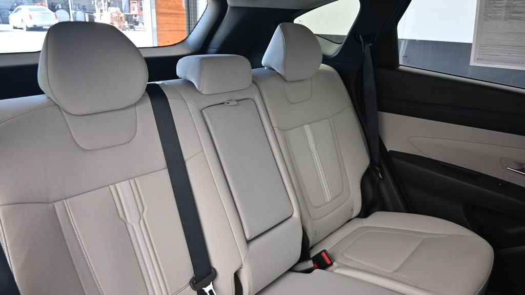 2026 Hyundai Tucson SEL - Photo 13