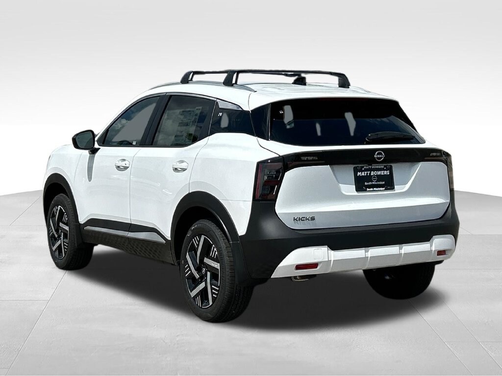 New 2027 Nissan Kicks SV SUV